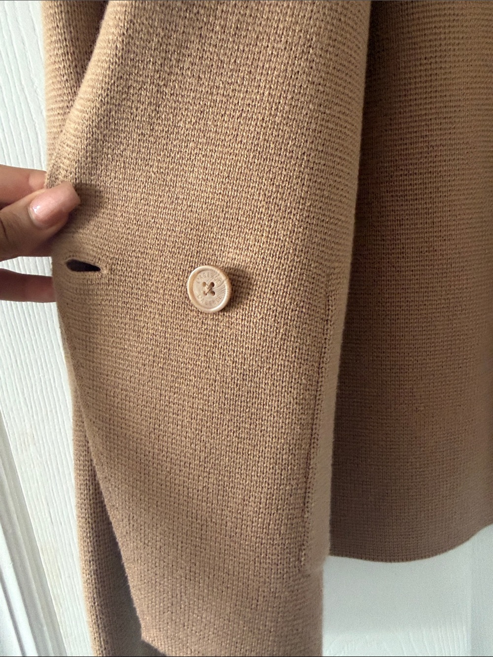 L'AGENCE Women's Camel Knit Blazer - Picture 6 of 11